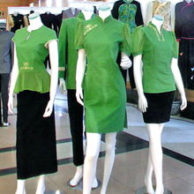 法特羽絨制衣廠 專業(yè)團(tuán)體訂做服飾，服飾零售一站式服務(wù)